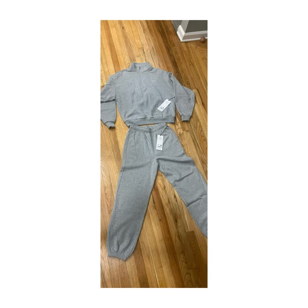 Unisex Alo Quater Zip Set size(new)